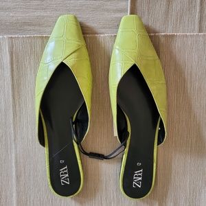 Zara faux croc slip on flats, pointed toe